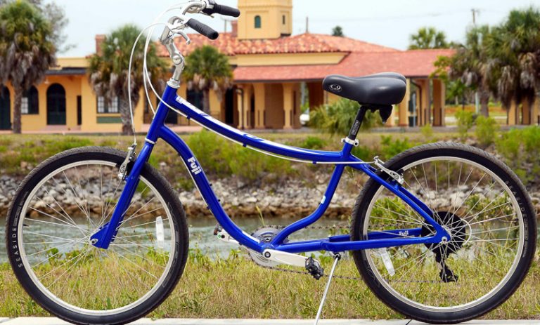Bike Rental in Venice Florida 2 Mens 7-Speed Comfort Cruiser